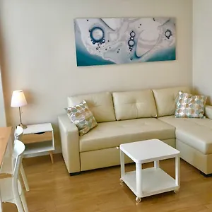 https://central-torremolinos-studio.1costadelsol.com